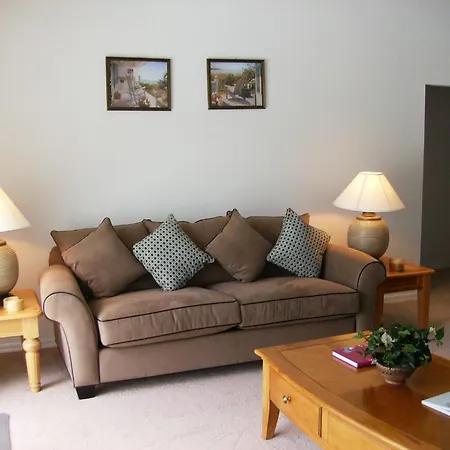 Spend All Day In Disney And Return To Your 5 Bedroom House To Relax